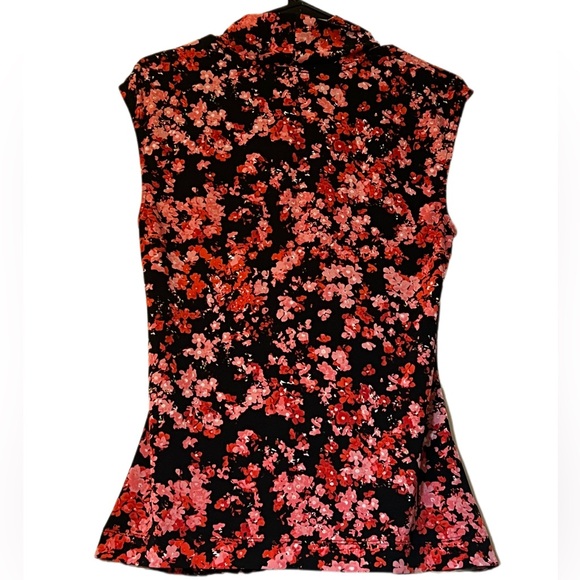 Floral Sleeveless Top around - Picture 2 of 3